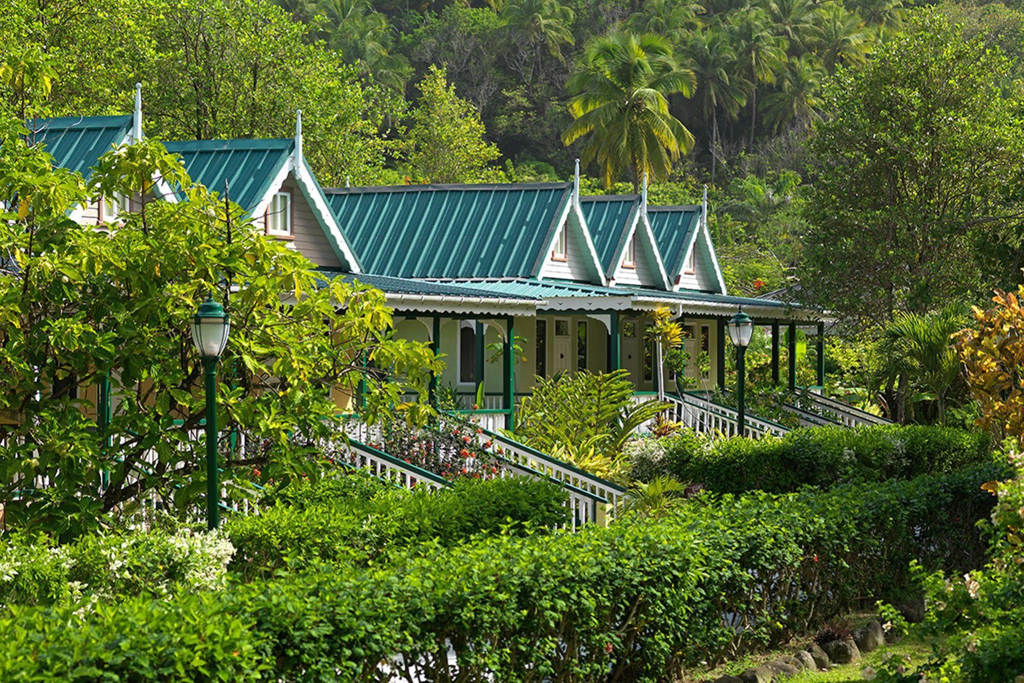 Rosalie Bay Resort Bagian luar foto